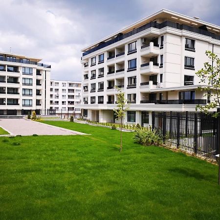 Business And Leisure Apartments In Mladost 2 With Free Garage Софія Екстер'єр фото