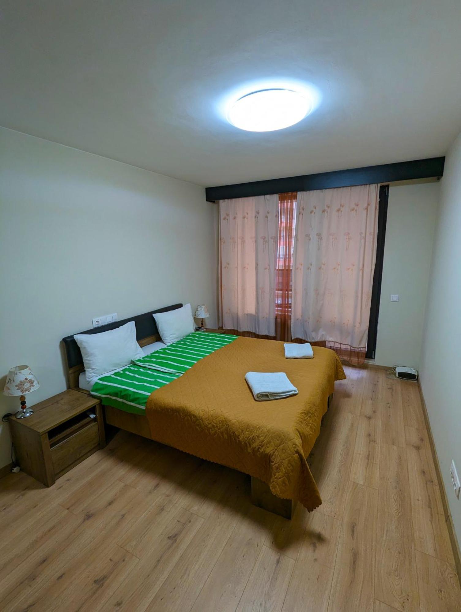 Business And Leisure Apartments In Mladost 2 With Free Garage Софія Екстер'єр фото